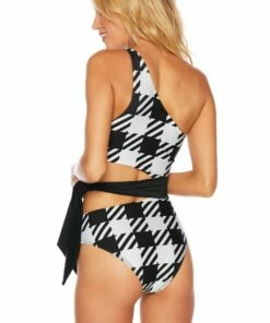 Carlie One Piece Blush 18 Carlie One Piece Blush -bechriot Online Shop BR09640R1 HOUN BACK 1 scaled